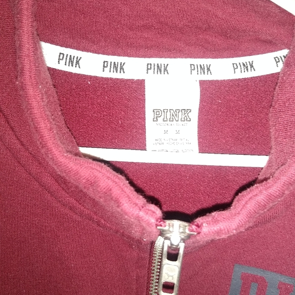 Sweatshirt - Picture 2 of 3